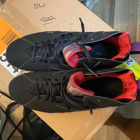 Retro 7’s Raptors - Picture 1 of 7